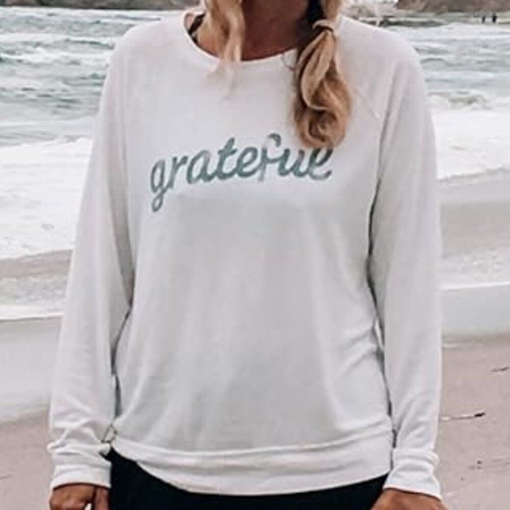 GRAYSON Threads Grateful ivory blue graphic long steeve top M
